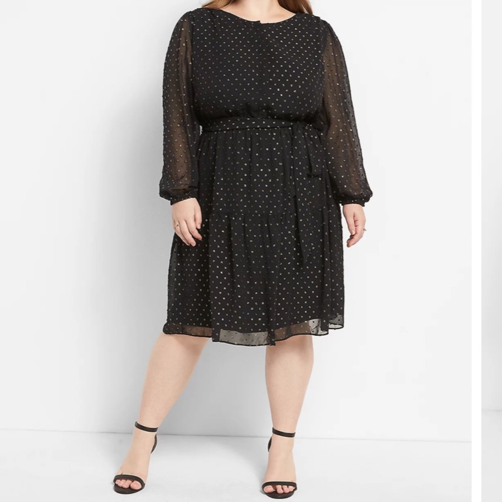 No-Peek Tiered Clip Dot Dress